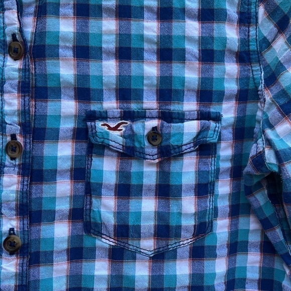 Hollister Plaid Seersucker Button Down SzS - Picture 4 of 8